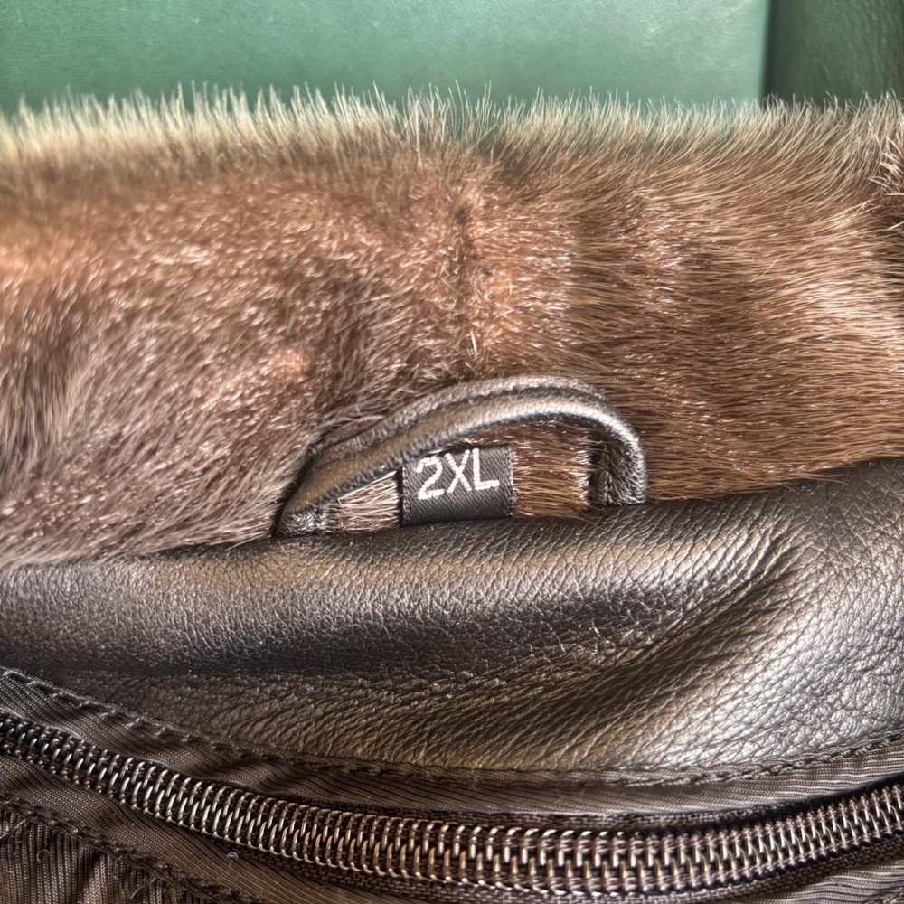 Vintage Italian lambskin leather coat - Picture 6 of 7